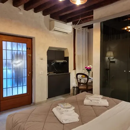Διαμέρισμα San Marco 3097 Luxuryjacuzzi Βενετία